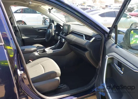 2019 Toyota Rav4 Xle из США, поврежденный, VIN 2T3W1RFV9KC023680